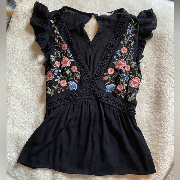 Floral embroidered blouse - Picture 1 of 3